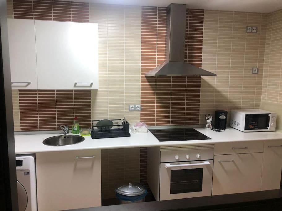 Apartamento MIRABOSQUE a estrenar verano 2022 - Plaza garaje incluida Arenas de San Pedro Exterior foto