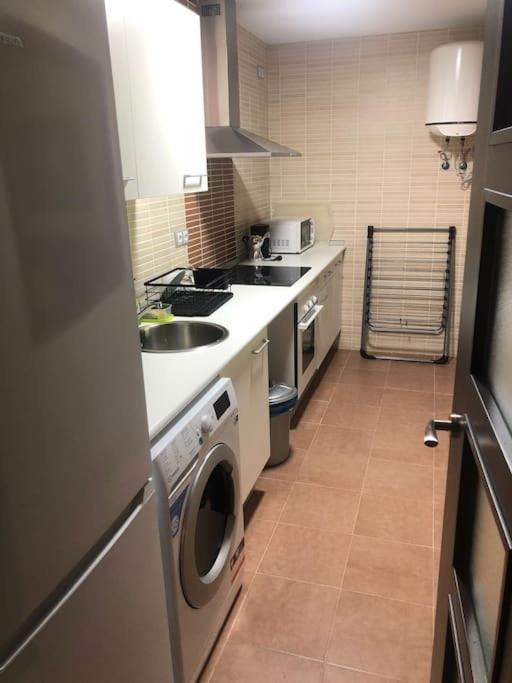 Apartamento MIRABOSQUE a estrenar verano 2022 - Plaza garaje incluida Arenas de San Pedro Exterior foto
